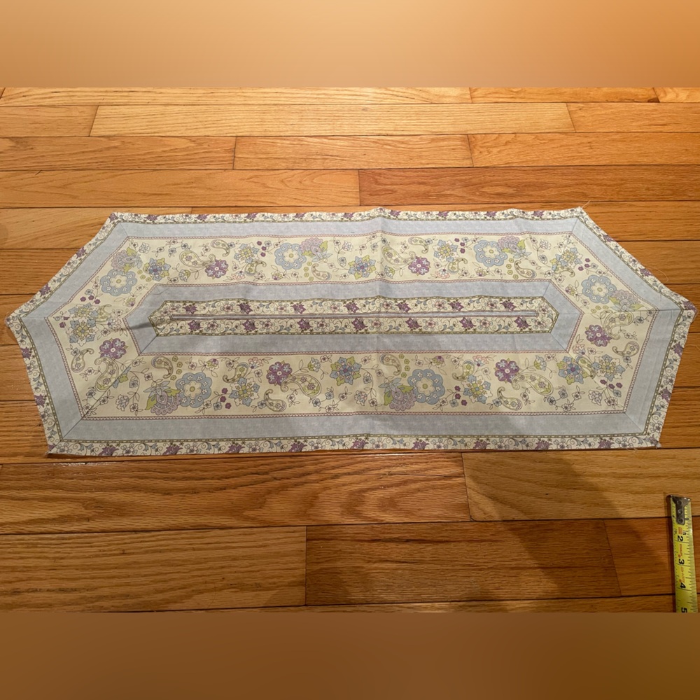Table runner—precut and pieced.
